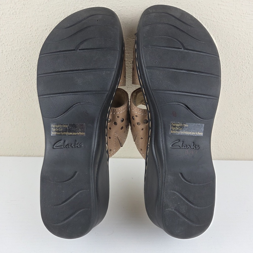 Clarks Bendables Lexi Laurel Strap Tan Leather Slip On Sandal Womens Size 9 M - Picture 10 of 12